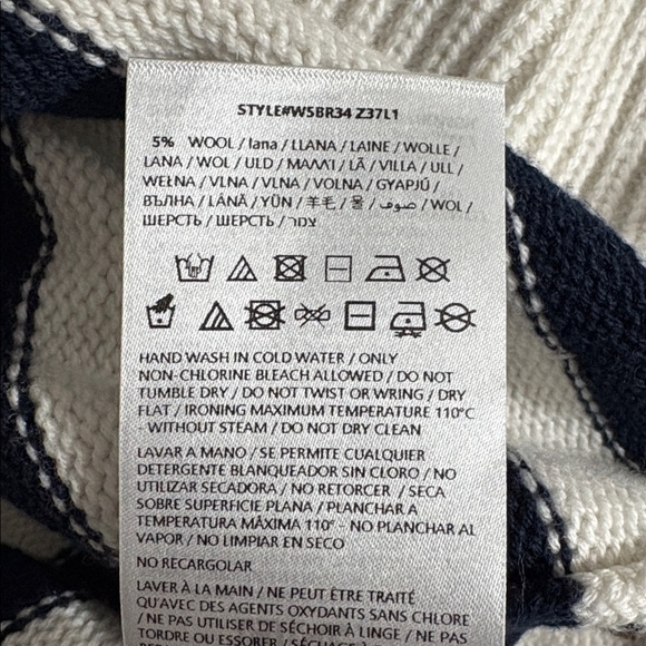 GUESS Emelia Sweater - Picture 12 of 16